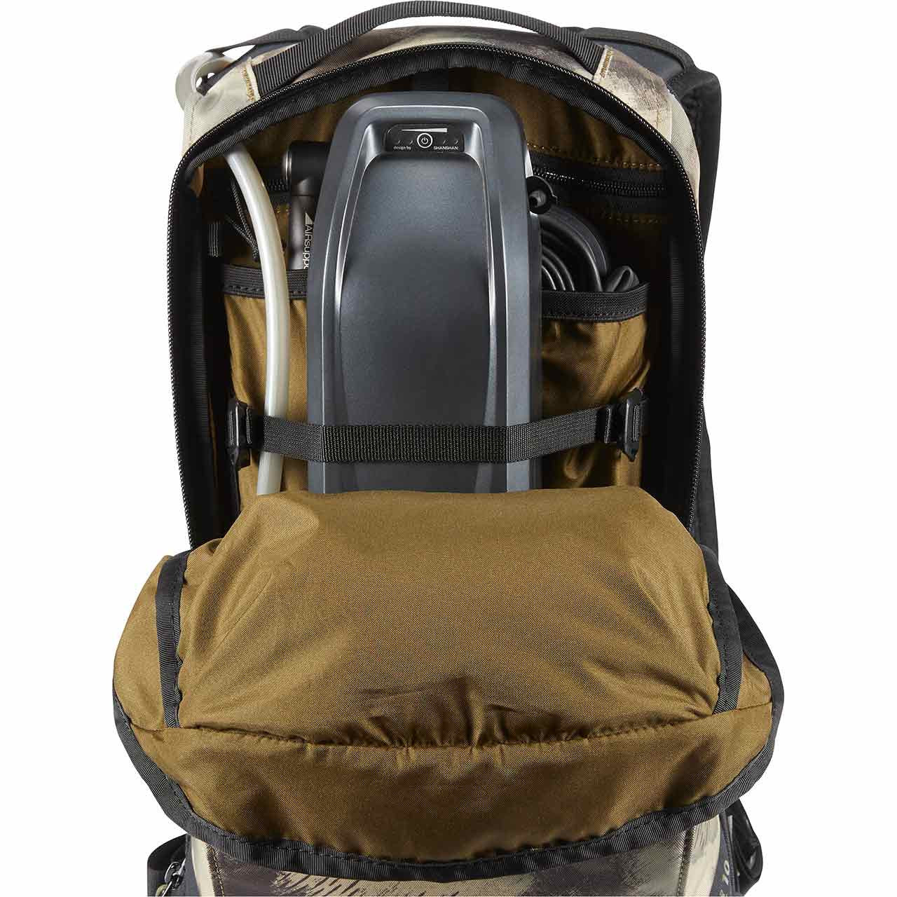  Dakine Drafter 10L Hydration Backpack - Used