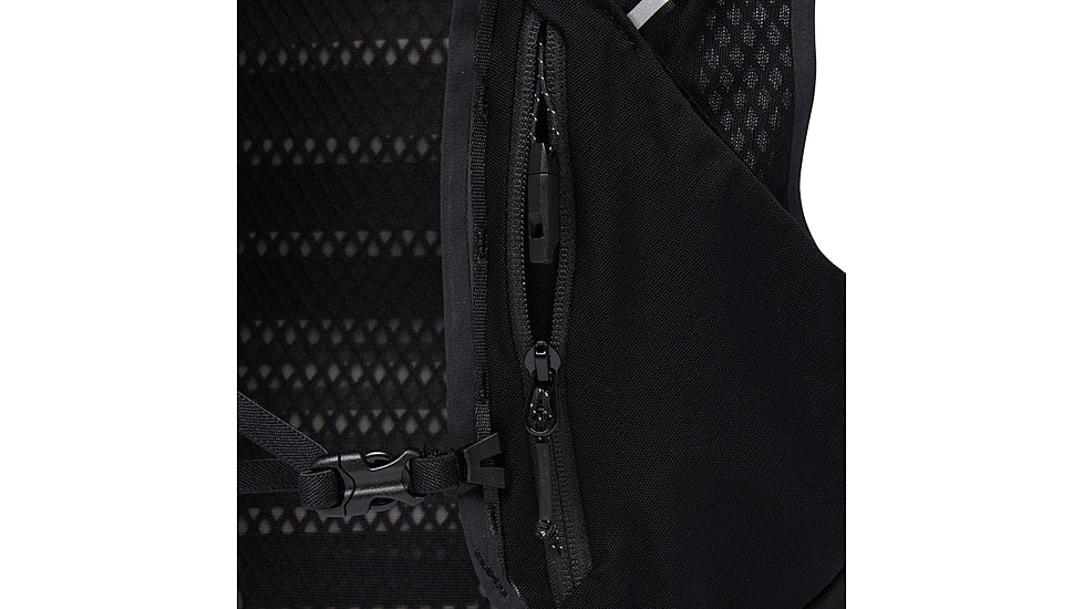  Black Diamond 15L Distance Backpack