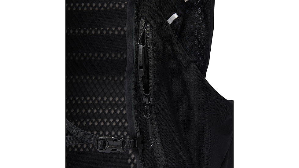  Black Diamond 15L Distance Backpack