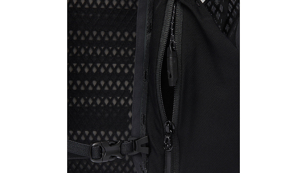  Black Diamond 8L Distance Backpack