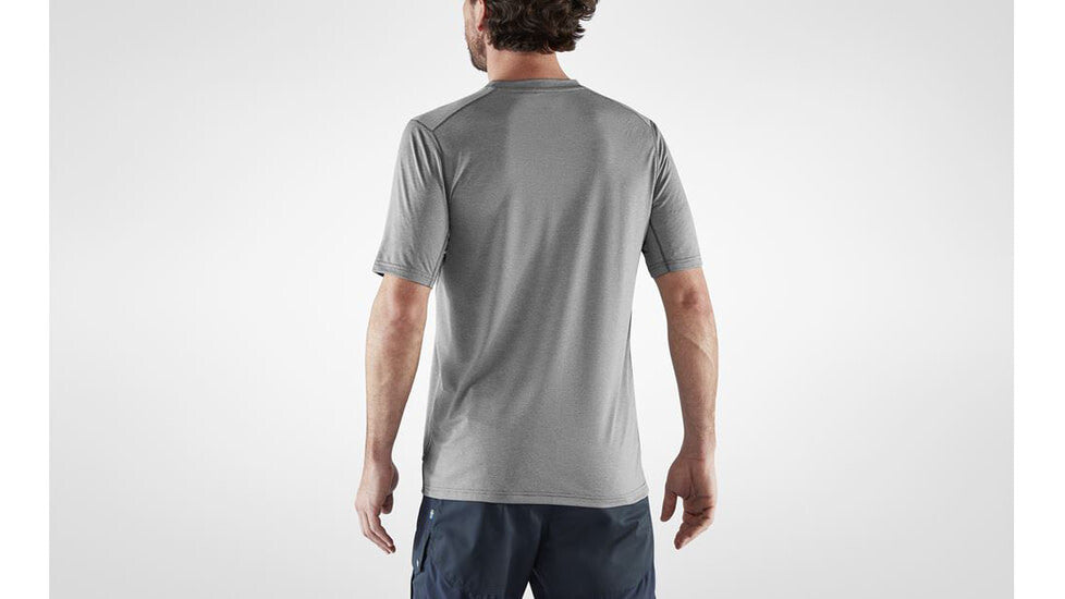  Fjallraven Abisko Day Hike Short Sleeve - Men's