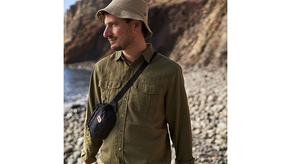  Fjallraven Ovik Travel Long Sleeve Shirt - Men's
