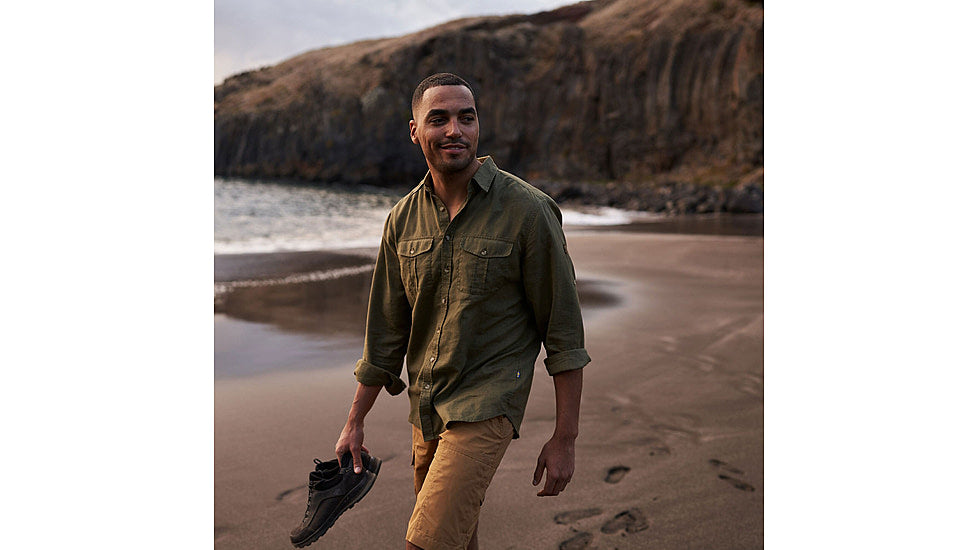  Fjallraven Ovik Travel Long Sleeve Shirt - Men's
