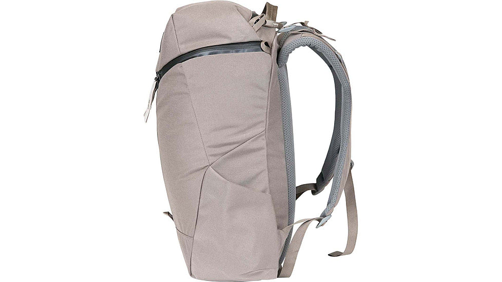  Mystery Ranch Catalyst 22L Backpack
