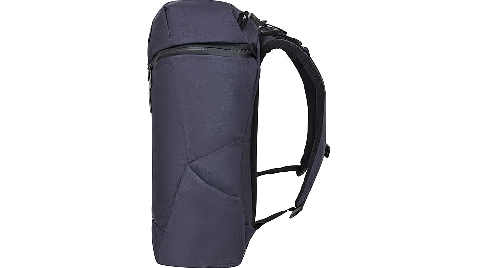  Mystery Ranch Catalyst 22L Backpack