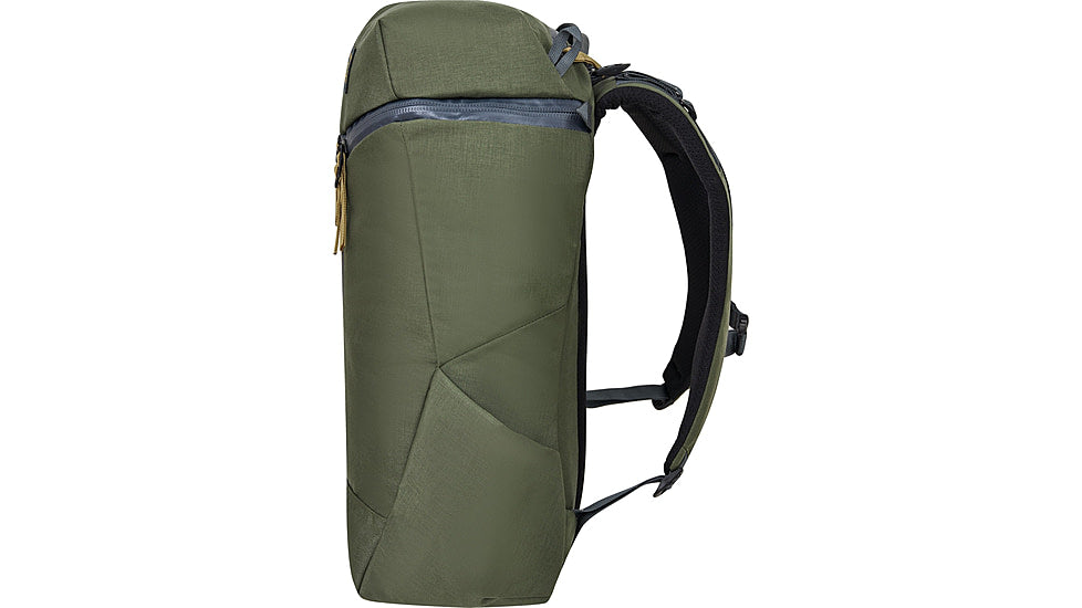  Mystery Ranch Catalyst 22L Backpack