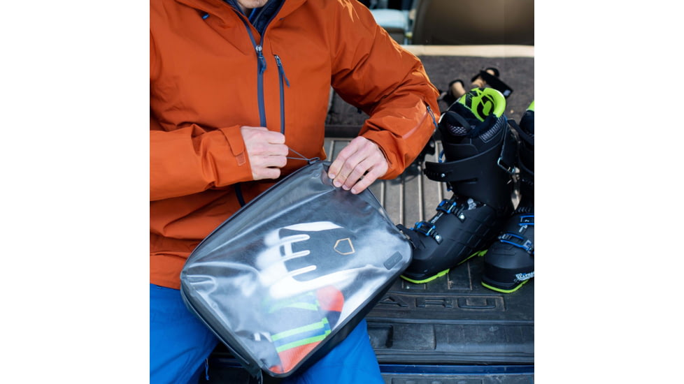  Nite Ize Runoff Waterproof Pack Cube