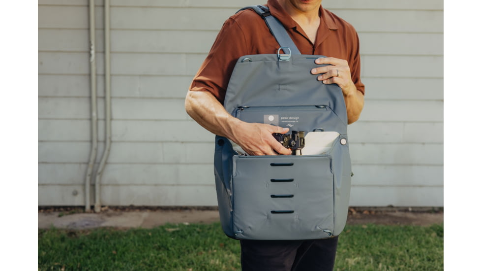  Peak Design Everyday 13 Liters Messenger Bag