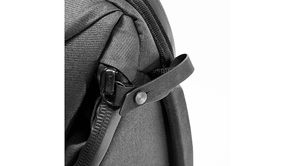  Peak Design Everyday 30 Liters Zip Backpack