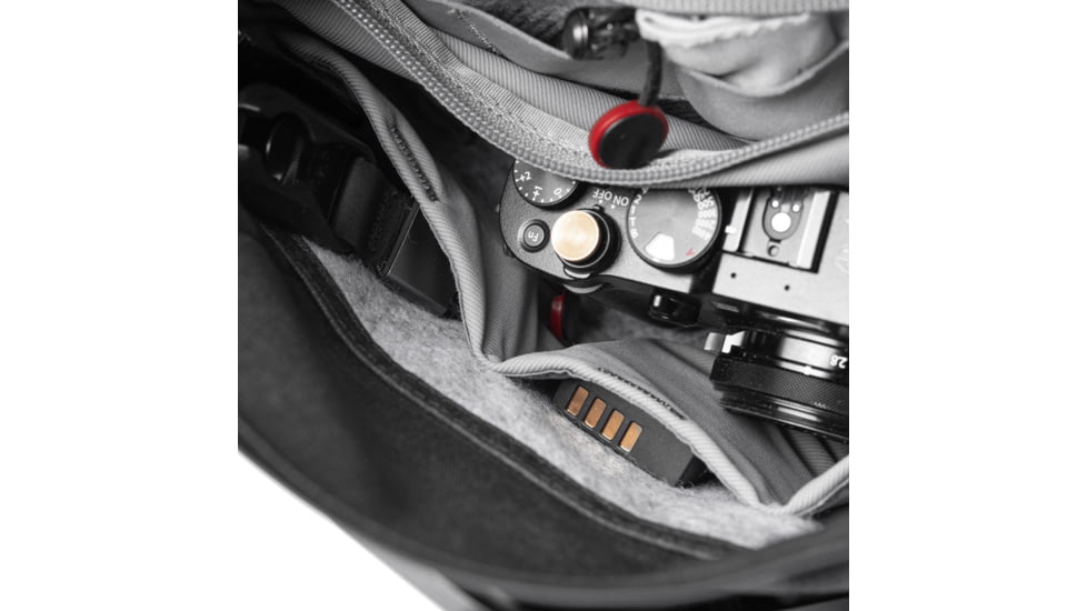  Peak Design Field Pouch V2