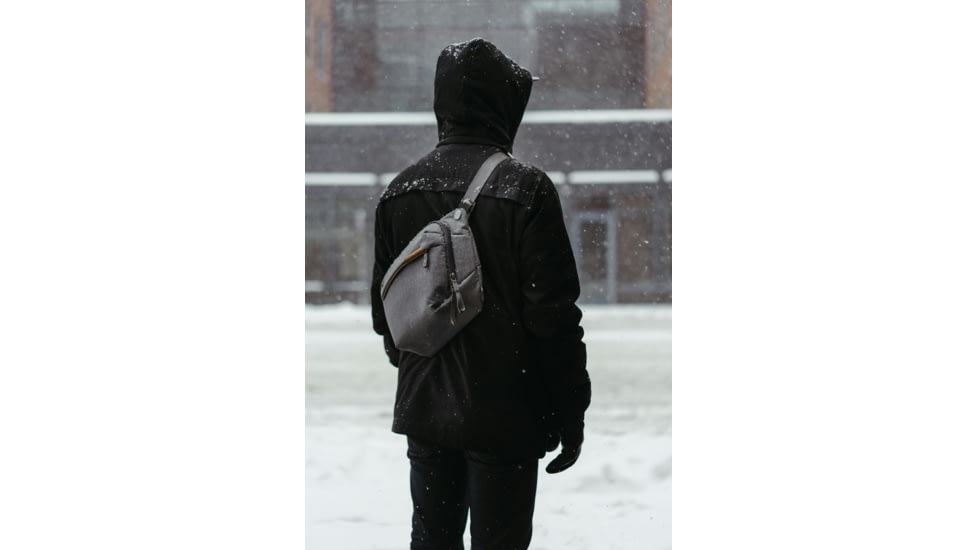  Peak Design V2 6L Everyday Sling