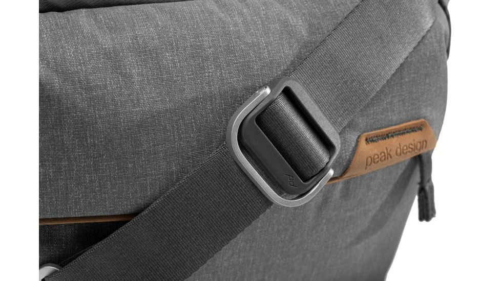  Peak Design V2 6L Everyday Sling
