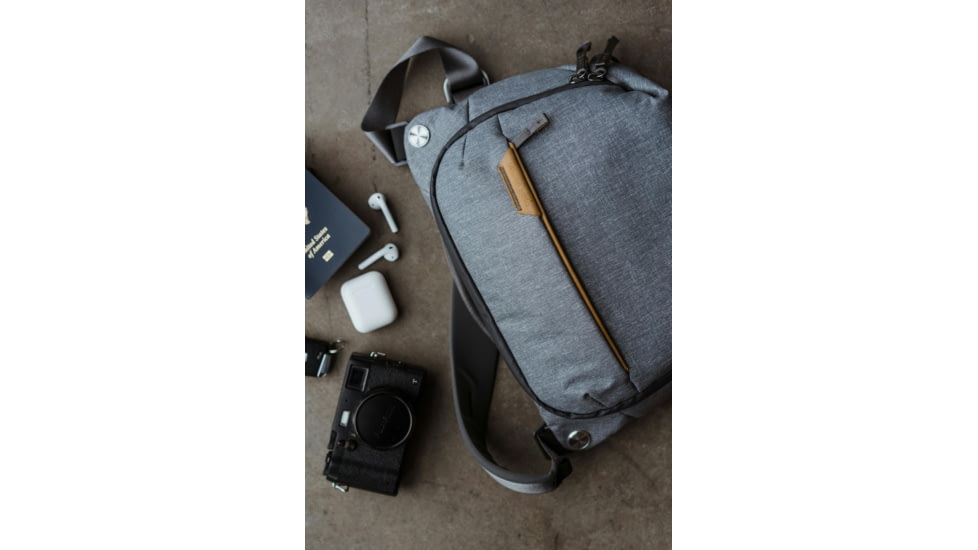  Peak Design V2 6L Everyday Sling